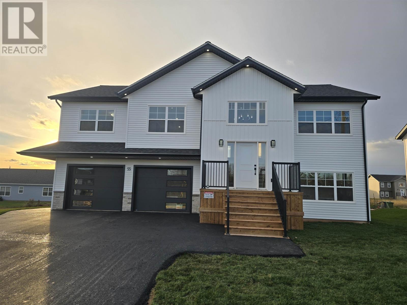 55 KINGSBURGH Avenue, Charlottetown, Prince Edward Island