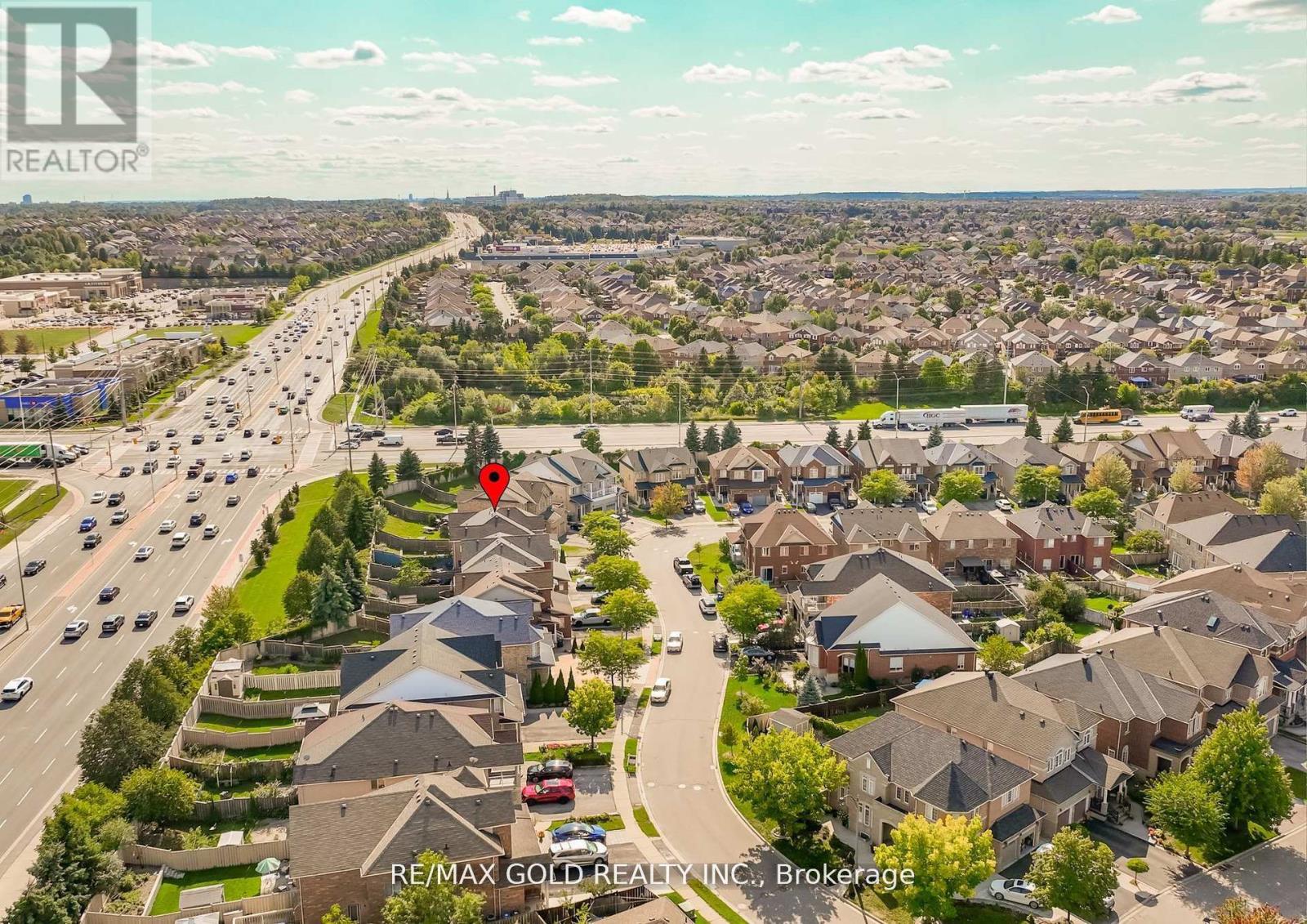 32 Rubysilver Drive, Brampton, Ontario L6P 1P9 - Photo 38 - W12523150