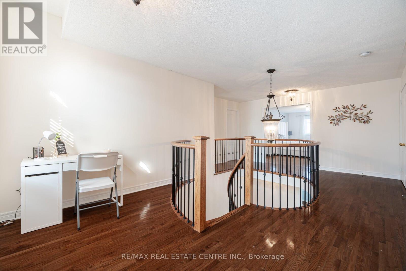 7 Prince Edward Boulevard, Brampton, Ontario  L6P 2E1 - Photo 17 - W12523176