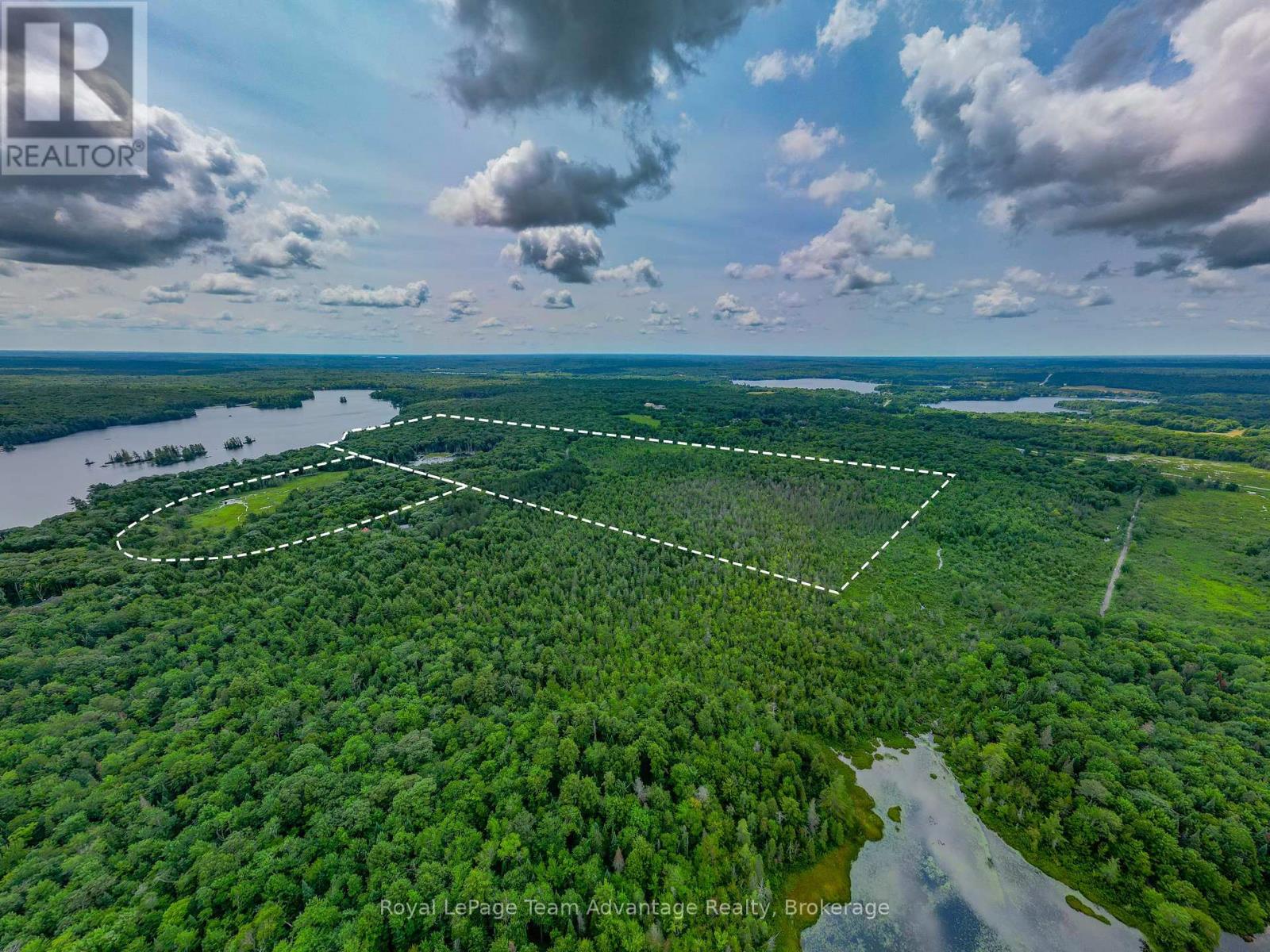 32 Christie Court, Seguin, Ontario  P2A 2W9 - Photo 6 - X12298312