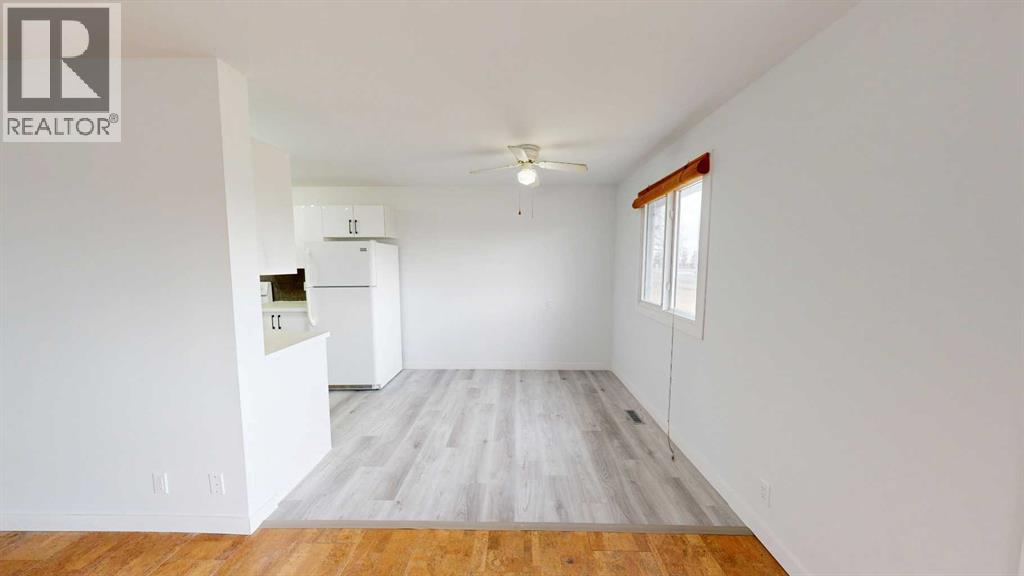 40, 5 Acadia Road W, Lethbridge, Alberta  T1K 4C1 - Photo 5 - A2269069