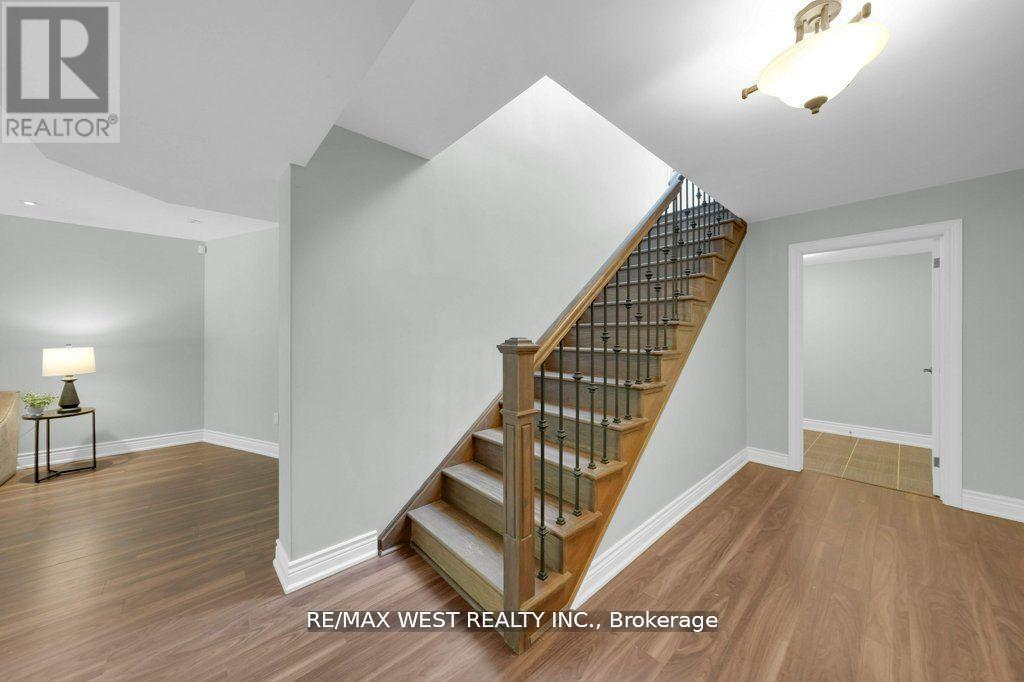 151 Brahms Avenue, Toronto, Ontario  M2H 1H9 - Photo 34 - C12523234