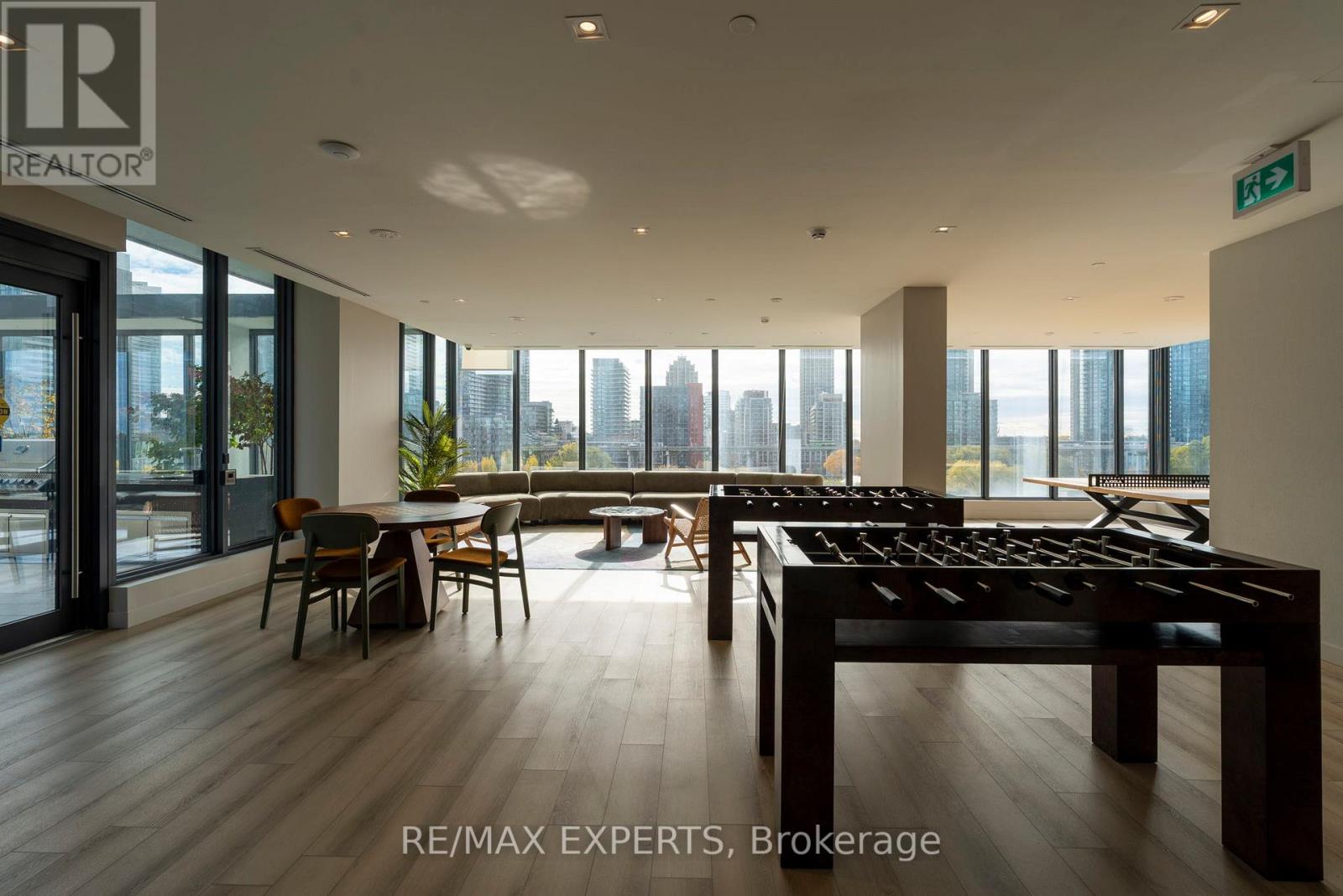 818 - 9 Tecumseth Street E, Toronto, Ontario  M5V 0S5 - Photo 25 - C12523304