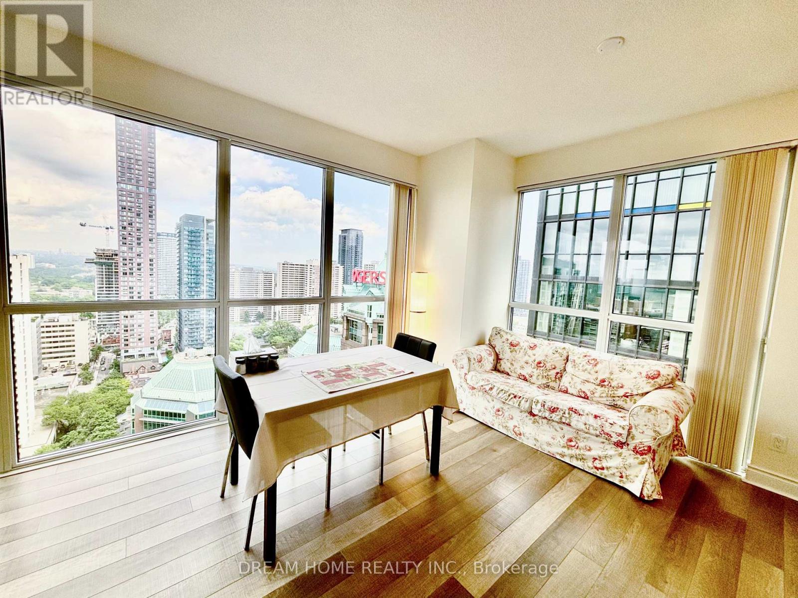 2802 - 28 Ted Rogers Way, Toronto, Ontario  M4Y 2W7 - Photo 4 - C12523370