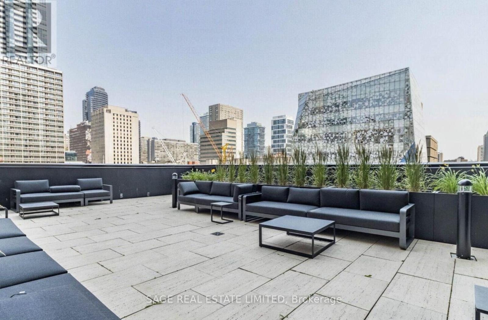 2319 - 20 Edward Street, Toronto, Ontario  M5G 0C5 - Photo 28 - C12523392