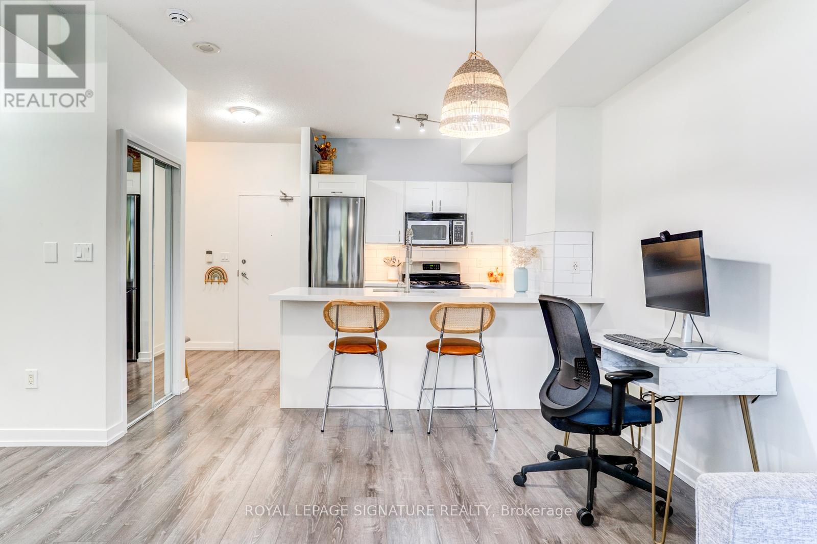 M09 - 9 Spadina Avenue, Toronto, Ontario  M5V 3V5 - Photo 13 - C12523454