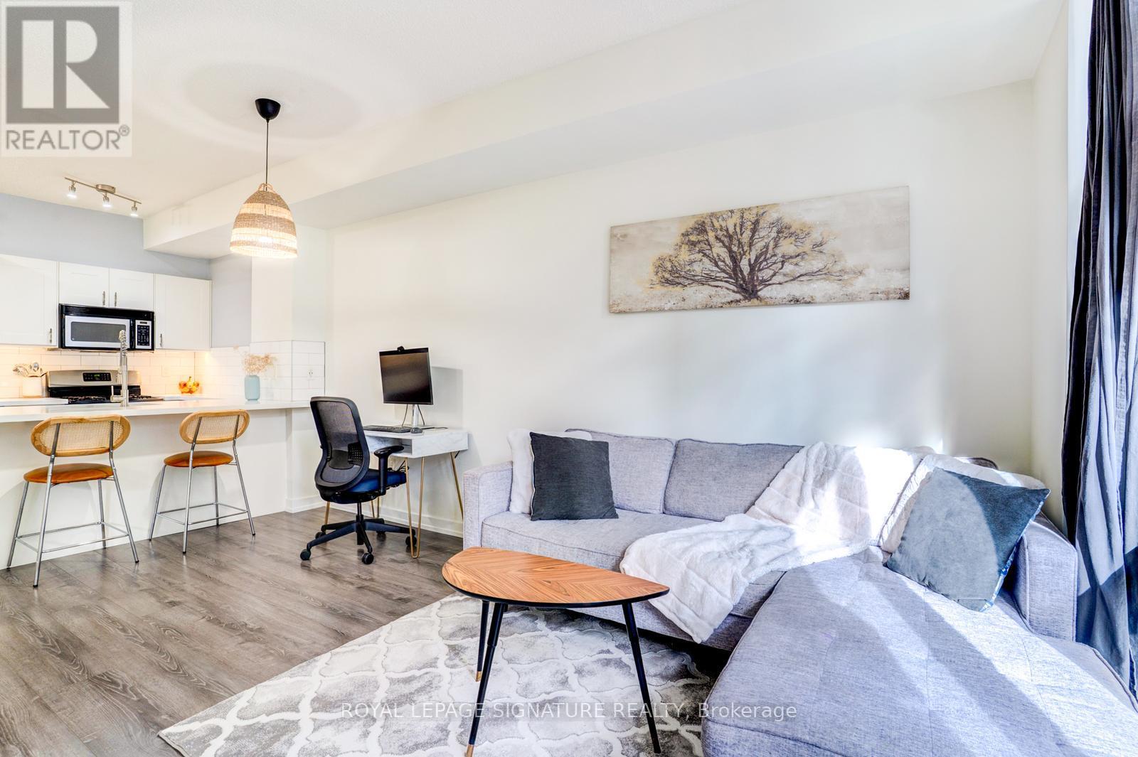 M09 - 9 Spadina Avenue, Toronto, Ontario  M5V 3V5 - Photo 3 - C12523454