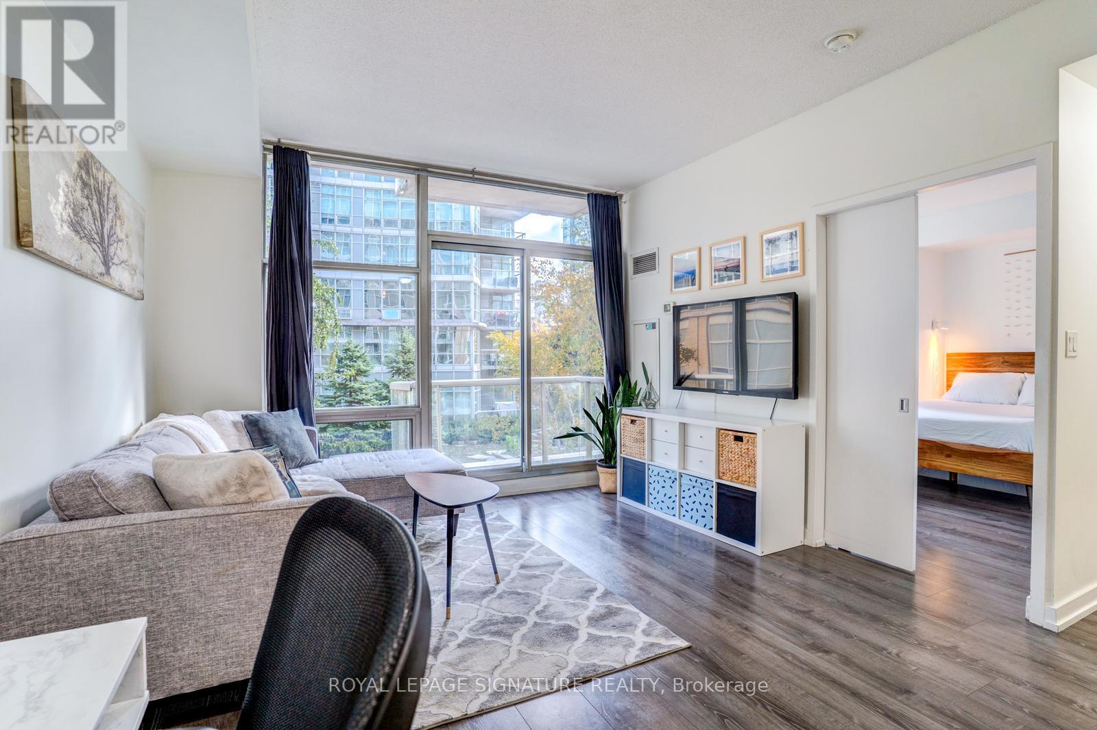 M09 - 9 Spadina Avenue, Toronto, Ontario  M5V 3V5 - Photo 5 - C12523454