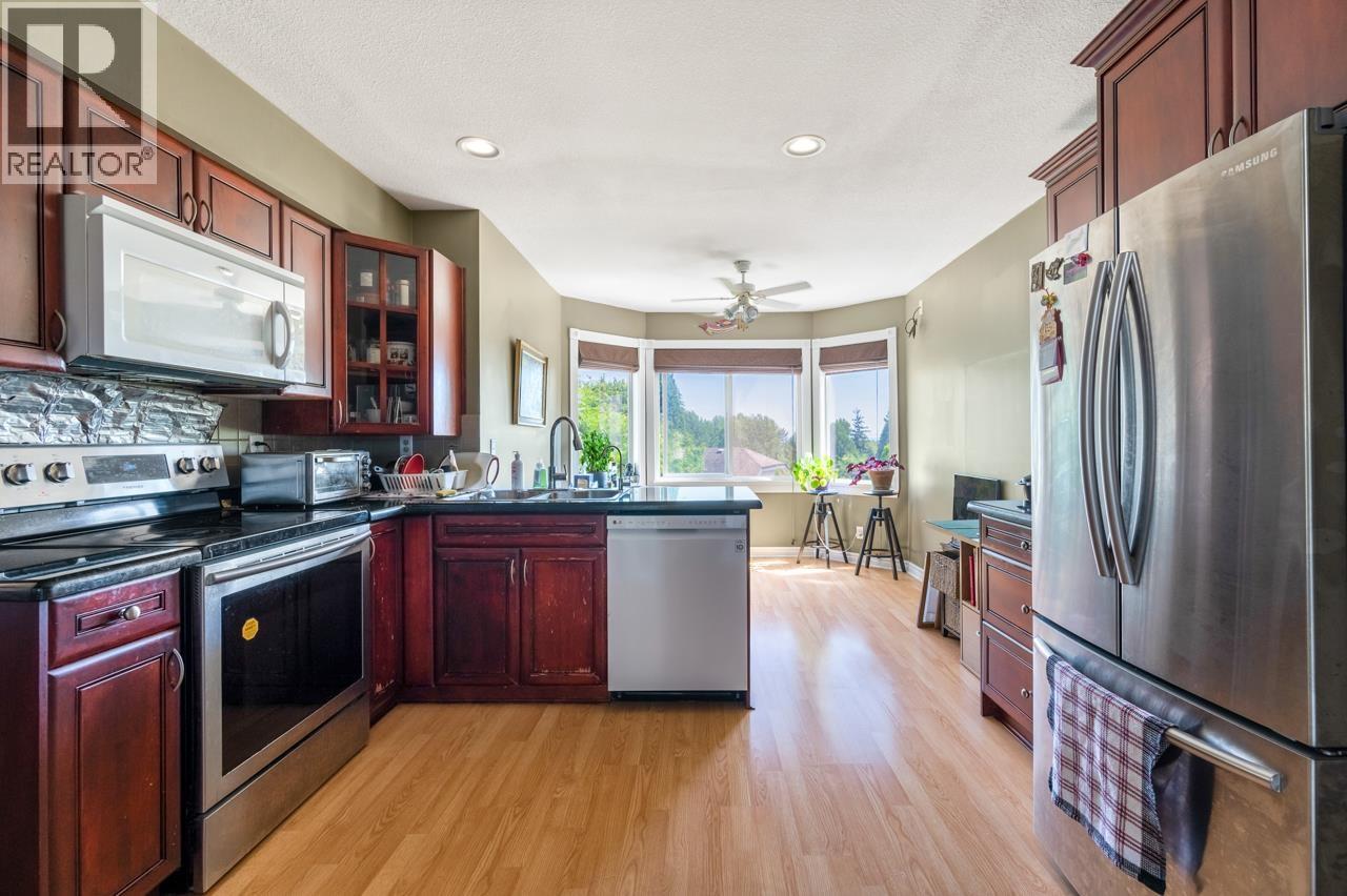 2984 Lotus Court, Coquitlam, British Columbia  V3B 7B2 - Photo 14 - R3065627