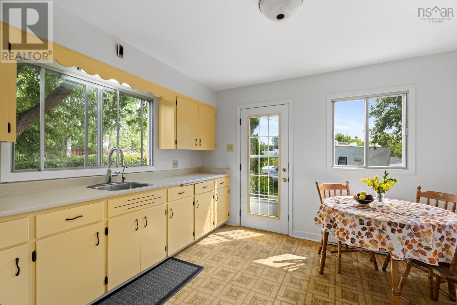 1 Shore Road, Herring Cove, Nova Scotia  B3V 1G6 - Photo 13 - 202527460