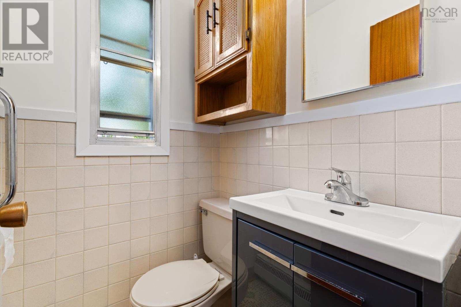 1 Shore Road, Herring Cove, Nova Scotia  B3V 1G6 - Photo 17 - 202527460