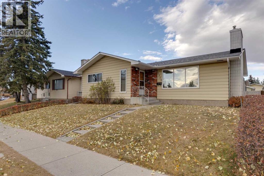 6320 Rundlehorn Drive Ne, Calgary, Alberta  T1Y 1M7 - Photo 2 - A2268766