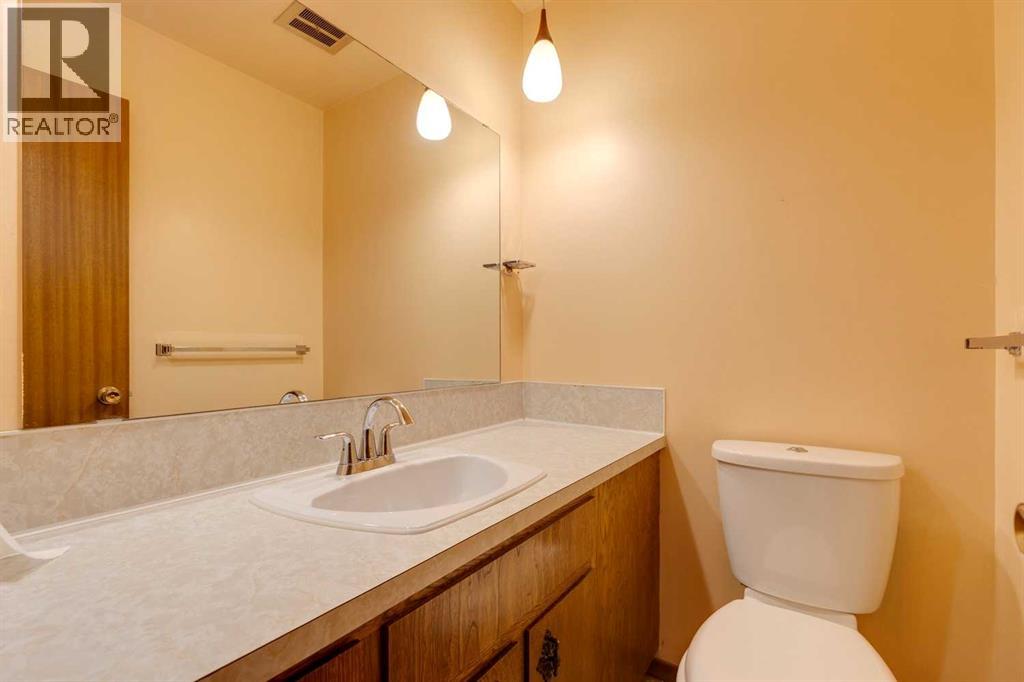 6320 Rundlehorn Drive Ne, Calgary, Alberta  T1Y 1M7 - Photo 18 - A2268766