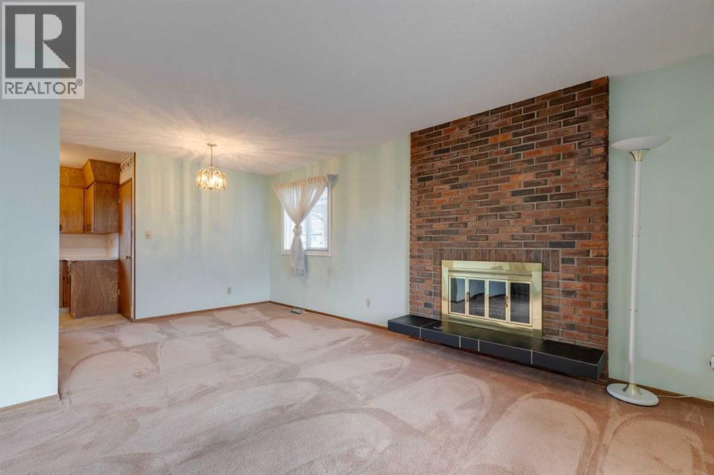 6320 Rundlehorn Drive Ne, Calgary, Alberta  T1Y 1M7 - Photo 6 - A2268766