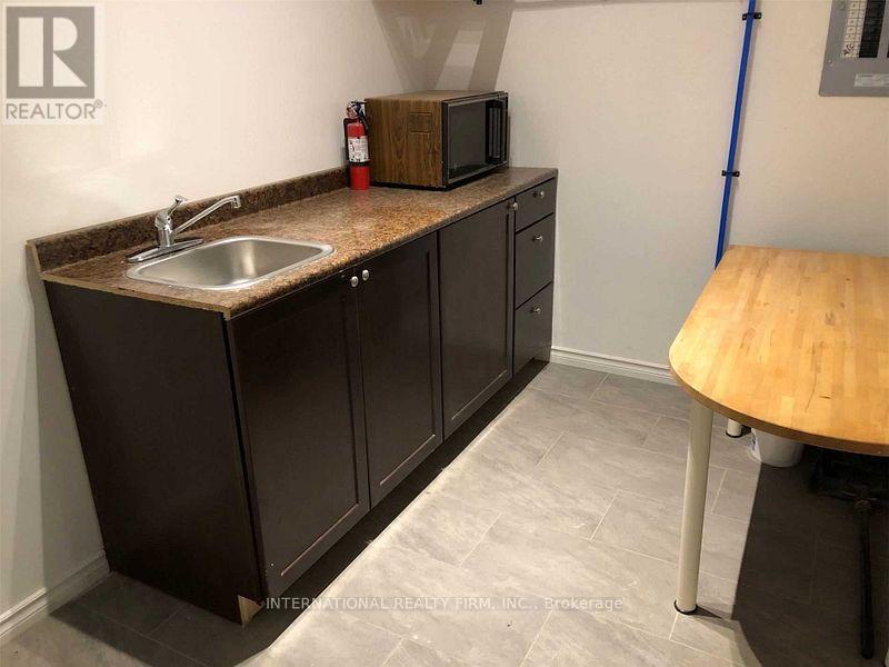 2 - 2252 Queen Street E, Toronto, Ontario  M4E 1G2 - Photo 9 - E12523238