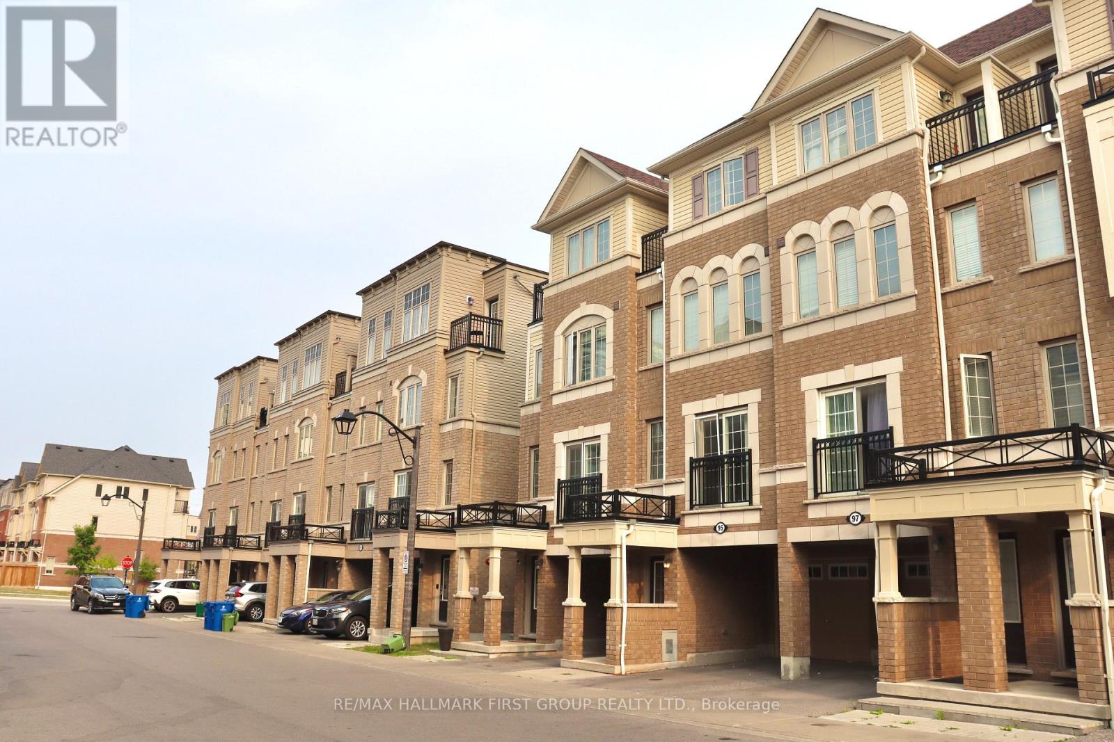 95 SARITA PATH, Oshawa, Ontario