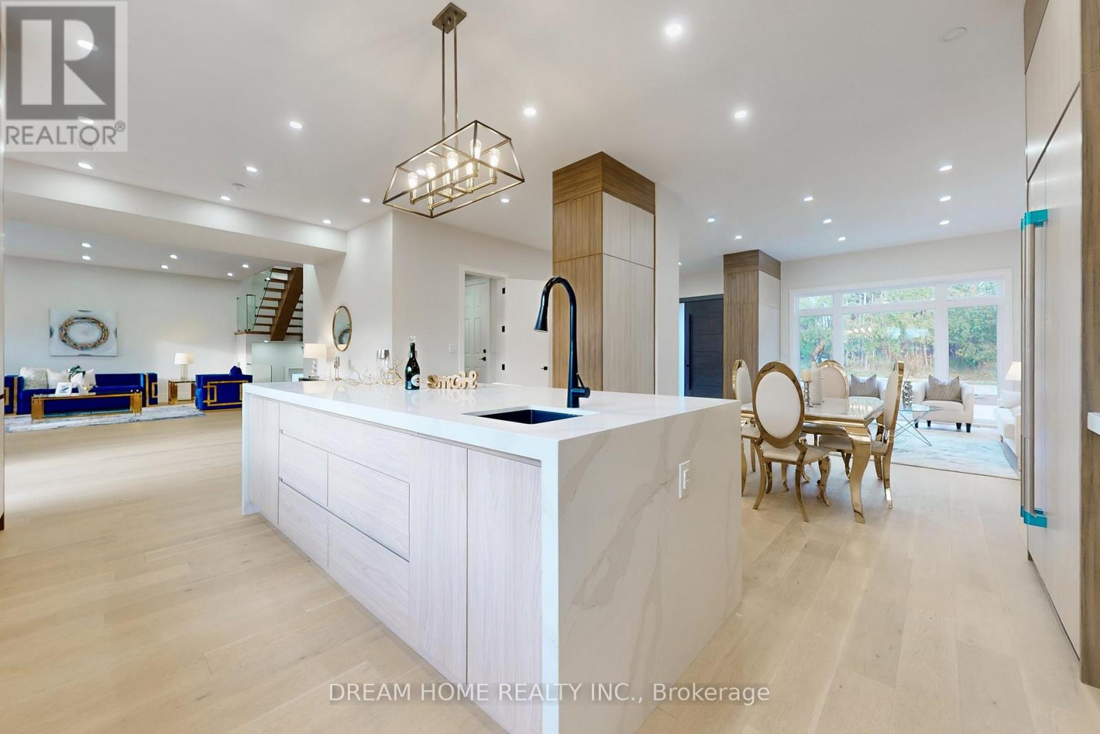 28 Scott Street, Whitby, Ontario  L1N 3L1 - Photo 8 - E12523302