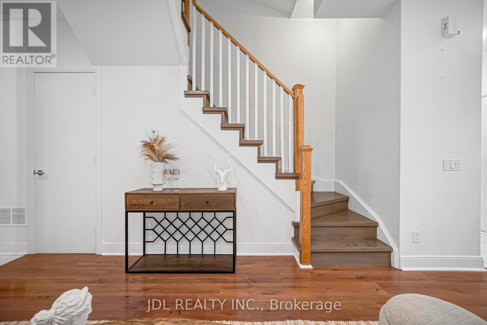 20 - 290 Village Green Square, Toronto, Ontario M1S 0L1 - Photo 9 - E12523394