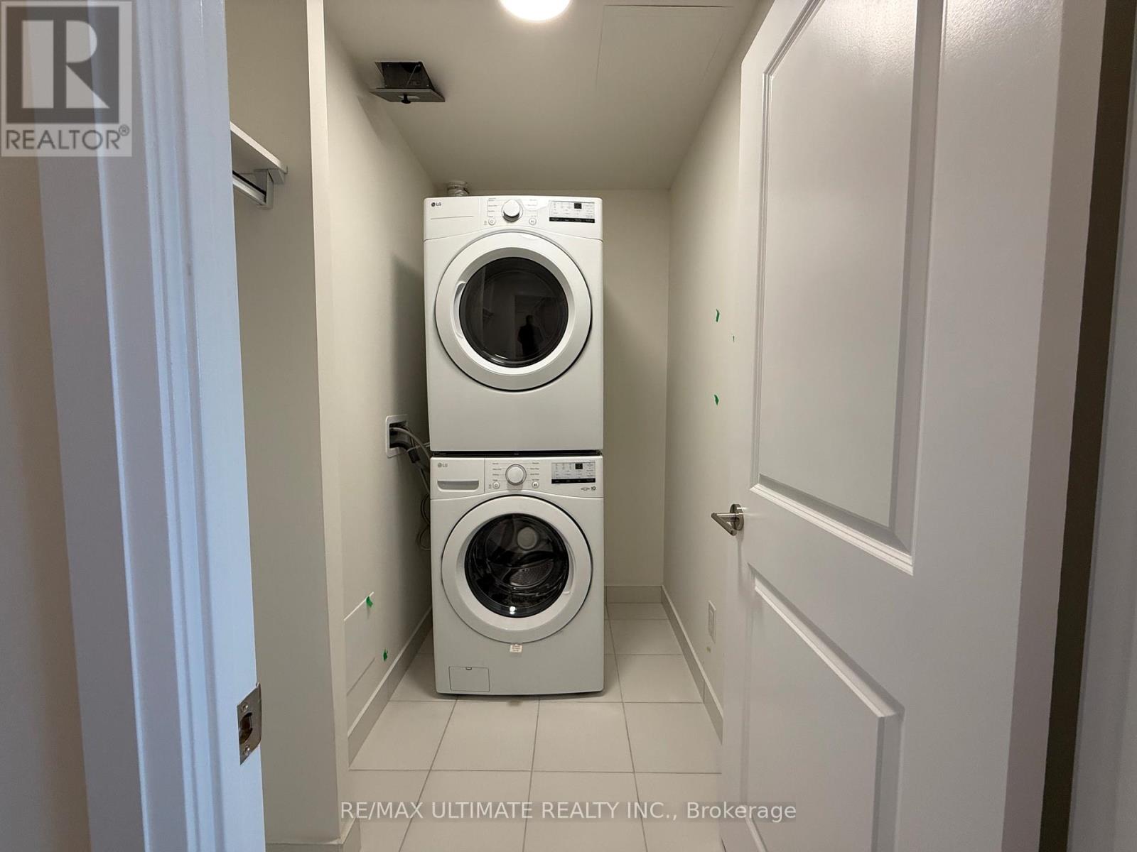 832 - 3270 Sheppard Avenue E, Toronto, Ontario  M1T 0B3 - Photo 8 - E12523438