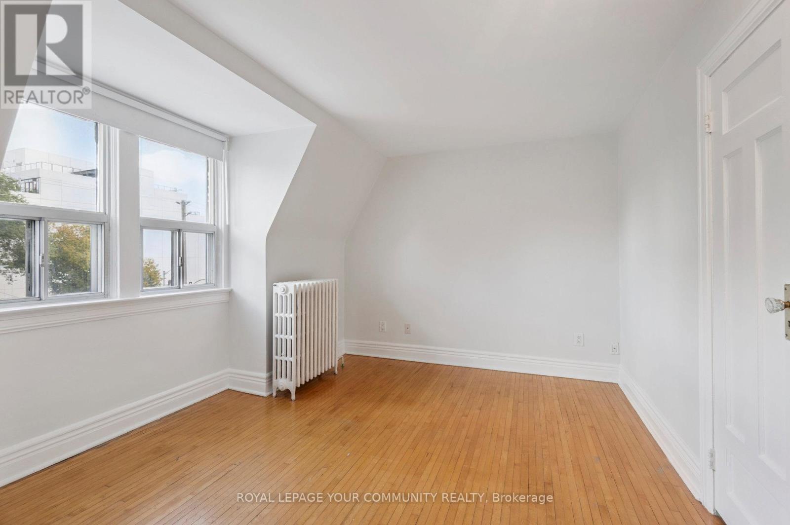 Unit 2 - 10 Coxwell Avenue, Toronto, Ontario  M4L 3A7 - Photo 27 - E12523112