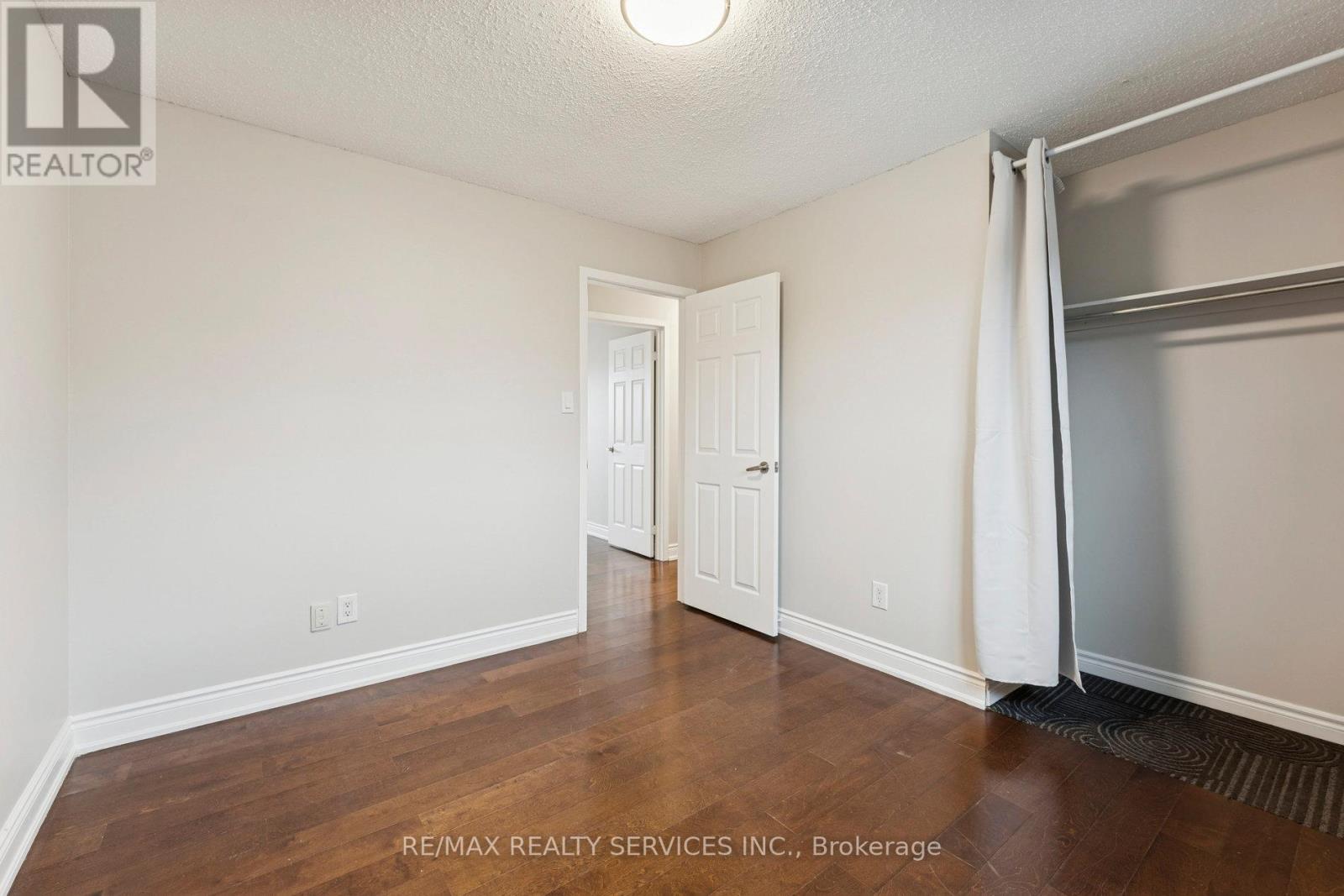 21 Majestic Crescent, Brampton, Ontario  L6S 3N1 - Photo 27 - W12520862