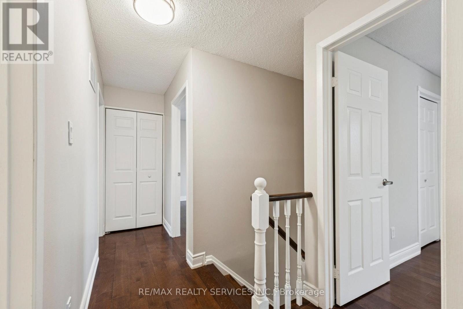 21 Majestic Crescent, Brampton, Ontario  L6S 3N1 - Photo 28 - W12520862