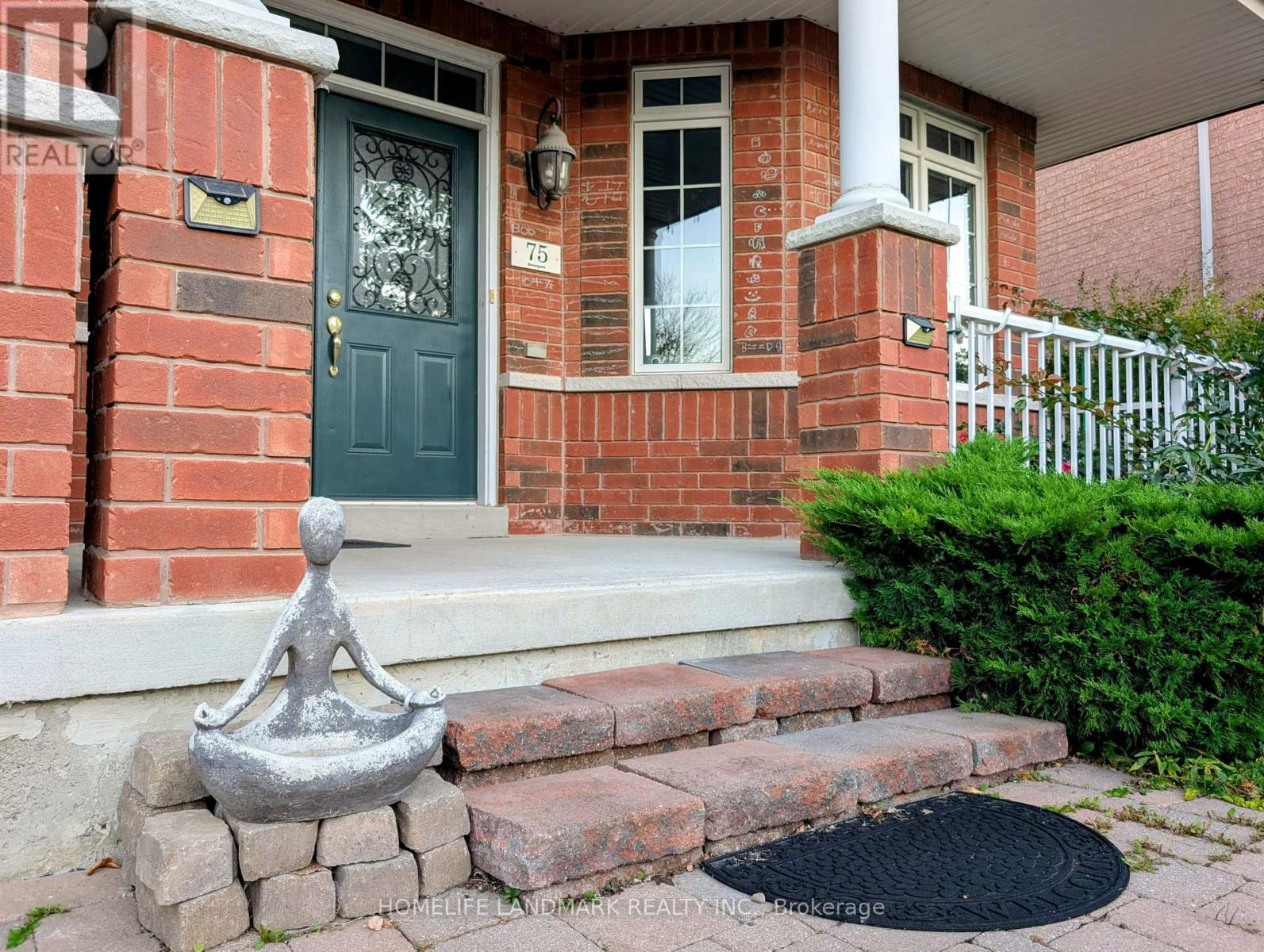 75 Pointon Street, Aurora, Ontario  L4G 0J9 - Photo 4 - N12523244