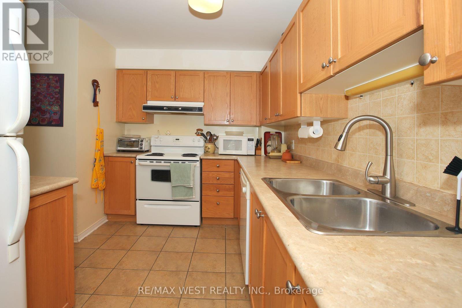 223 - 32 Church Street, King, Ontario  L0G 1T0 - Photo 10 - N12523270