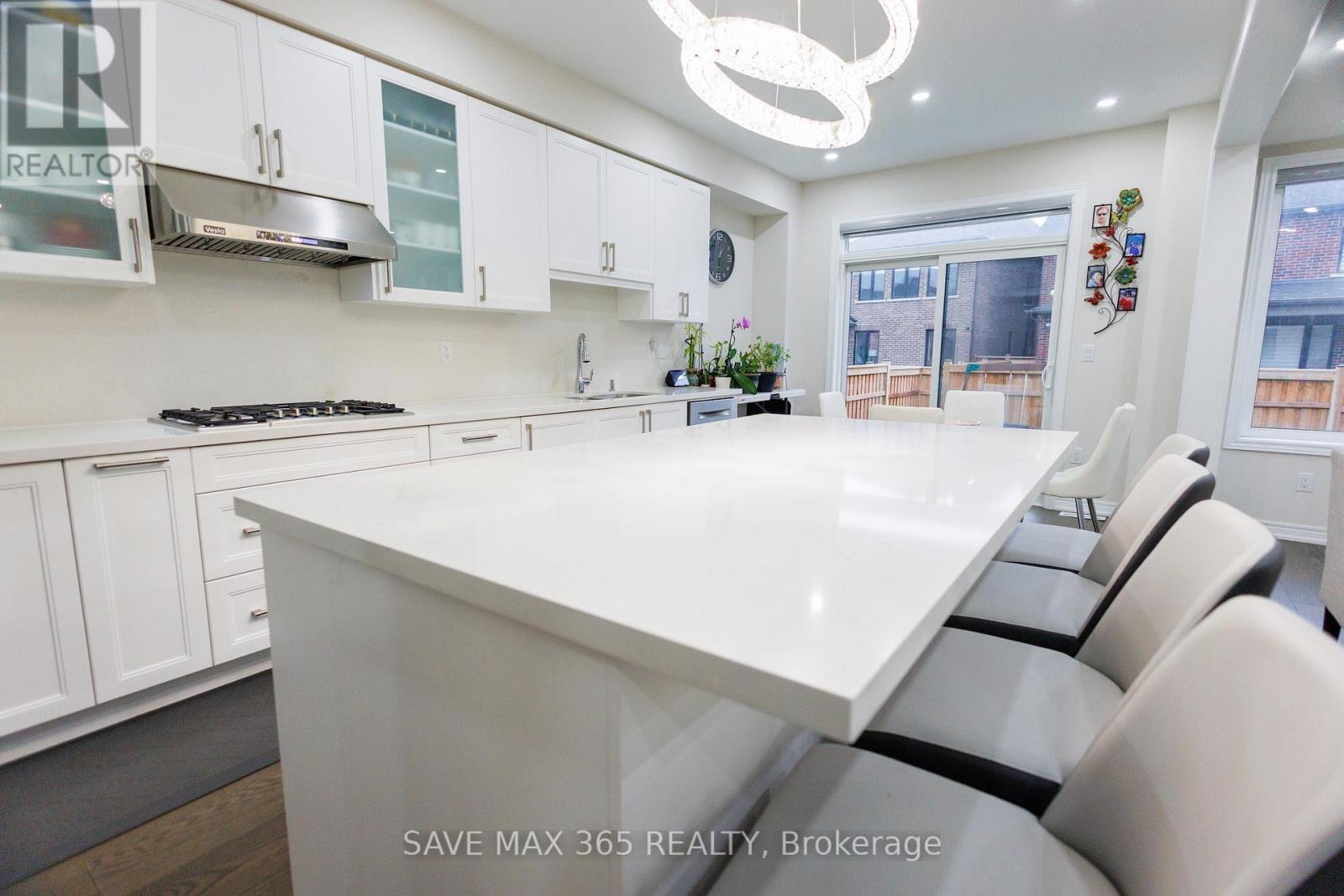 55 Canard Drive, Vaughan, Ontario  L4H 5C4 - Photo 21 - N12523274