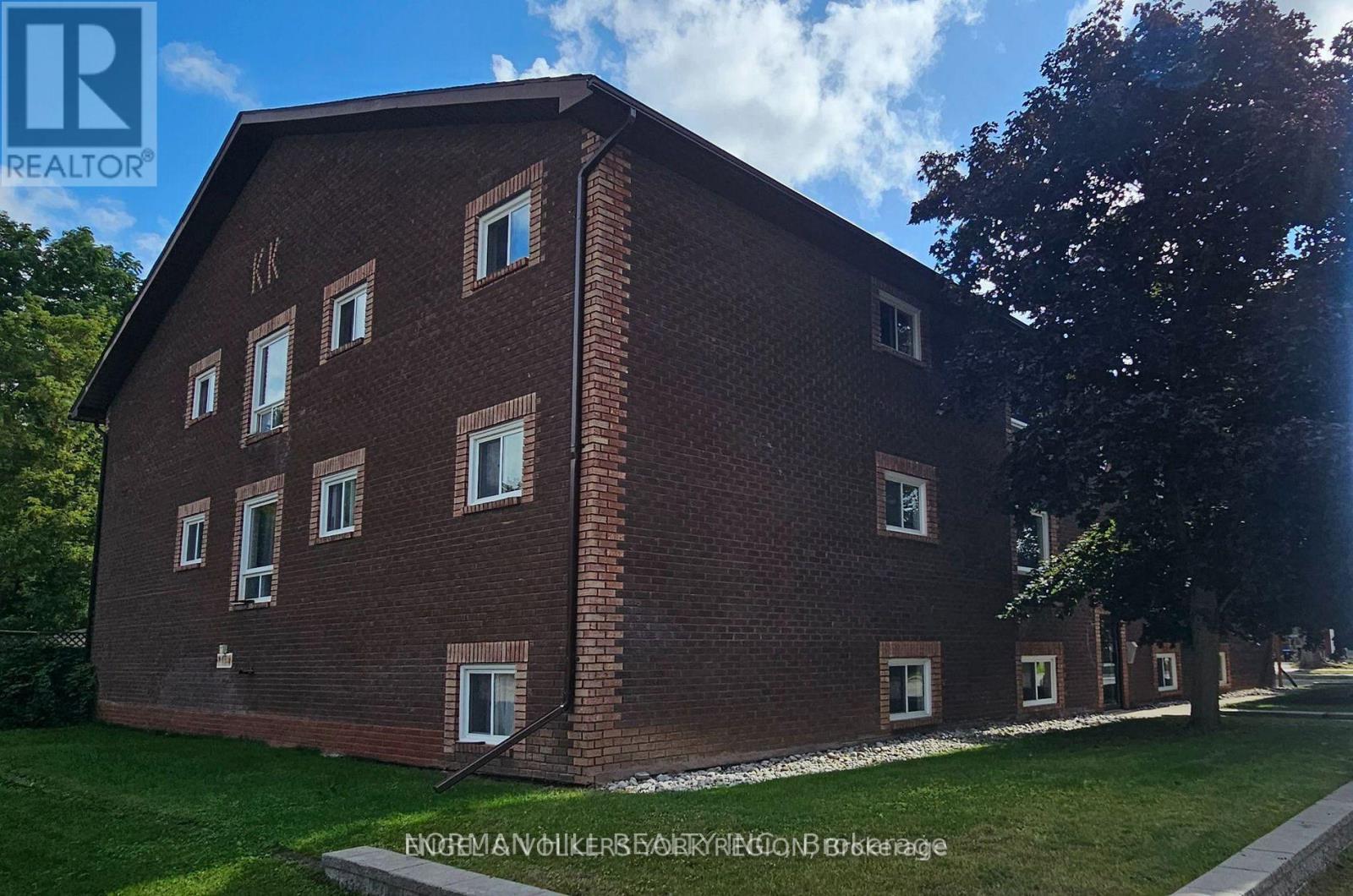 2 - 86 Curtis Street, Essa, Ontario  L0M 1B2 - Photo 4 - N12523286