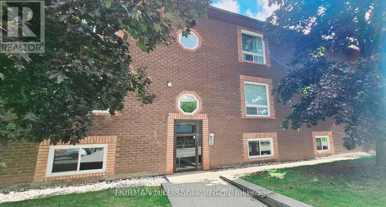 2 - 86 Curtis Street, Essa, Ontario  L0M 1B2 - Photo 5 - N12523286