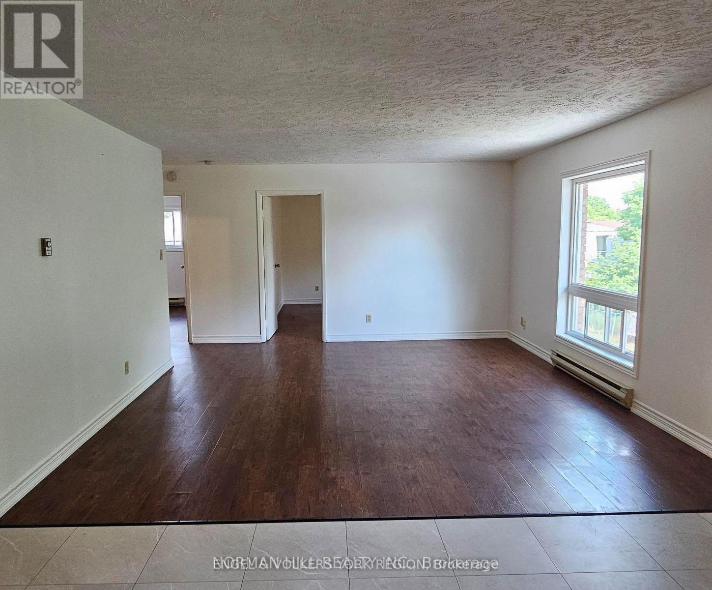 2 - 86 Curtis Street, Essa, Ontario  L0M 1B2 - Photo 8 - N12523286