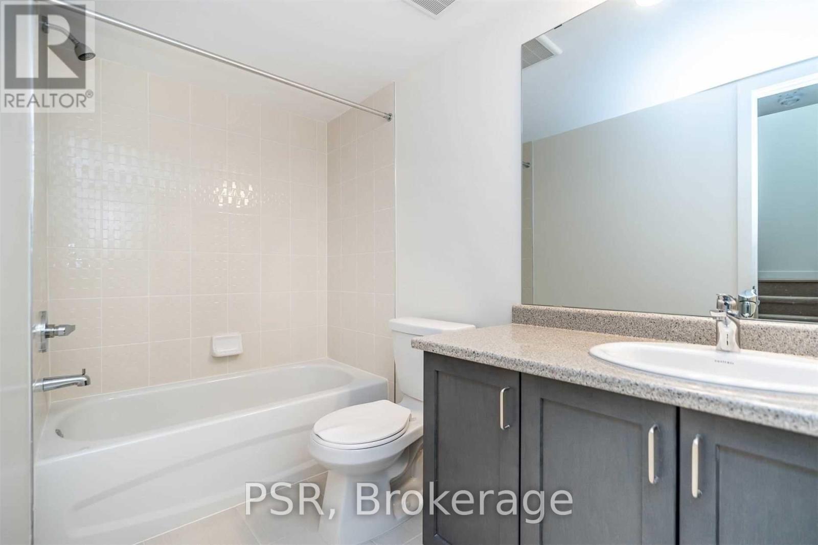 449 - 18 Whitaker Way, Whitchurch-Stouffville, Ontario  L4A 4T4 - Photo 18 - N12523288