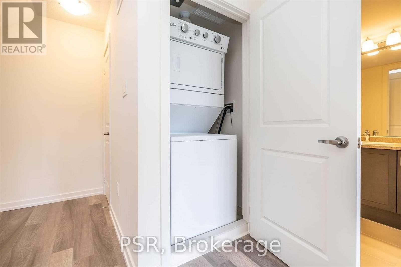 449 - 18 Whitaker Way, Whitchurch-Stouffville, Ontario  L4A 4T4 - Photo 19 - N12523288