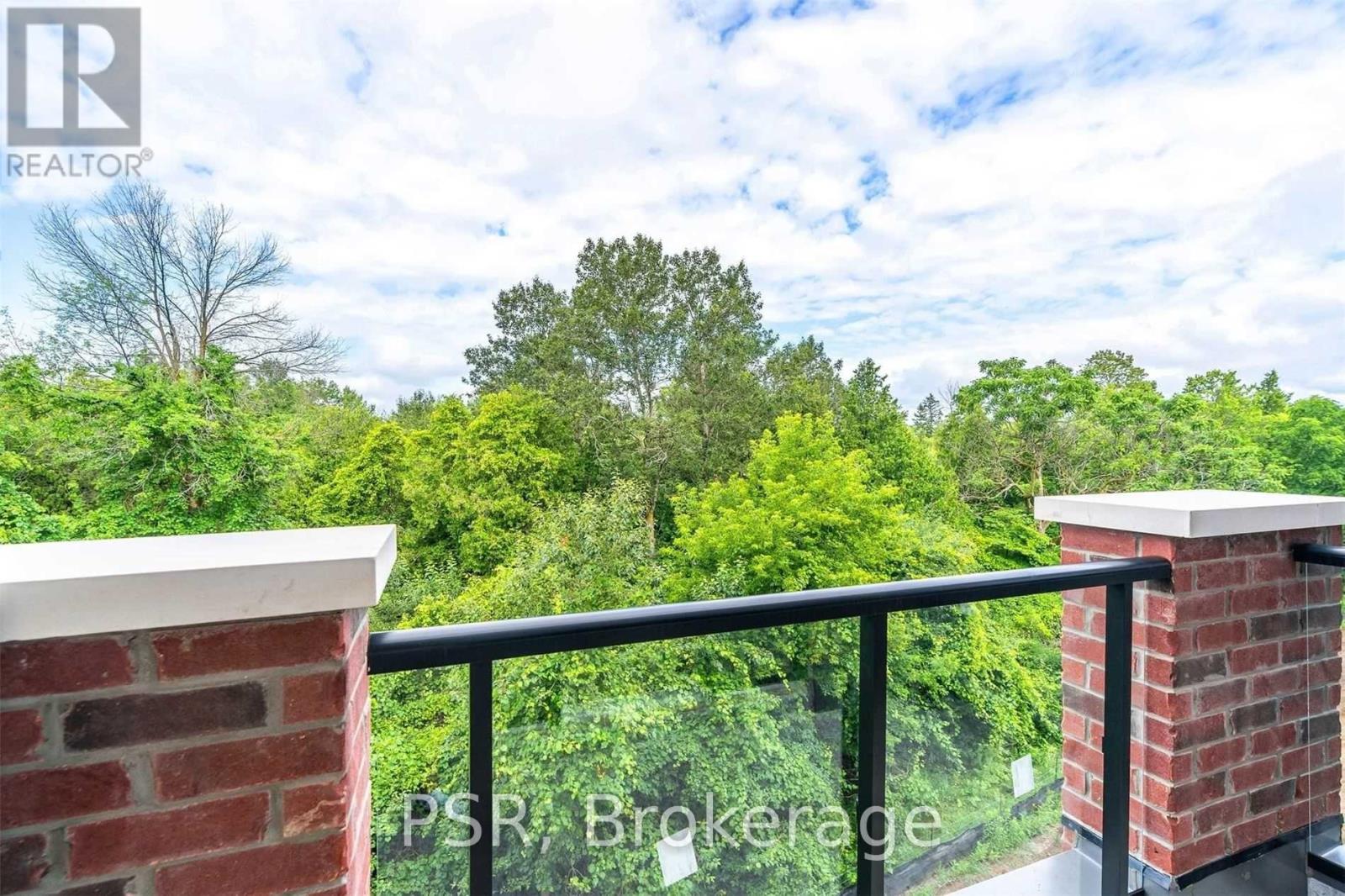 449 - 18 Whitaker Way, Whitchurch-Stouffville, Ontario  L4A 4T4 - Photo 9 - N12523288