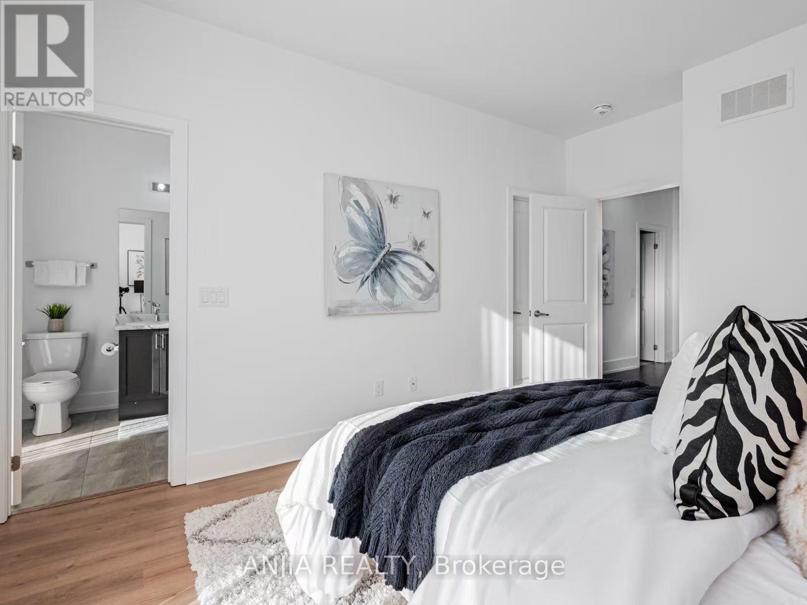 9140 Bathurst Street, Vaughan, Ontario  L4J 0K1 - Photo 27 - N12523292