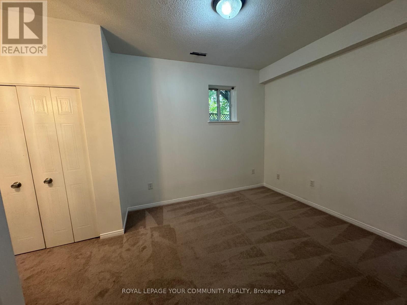 Lower - 32 Ward Drive, Barrie, Ontario  L4N 7N9 - Photo 10 - S12523382