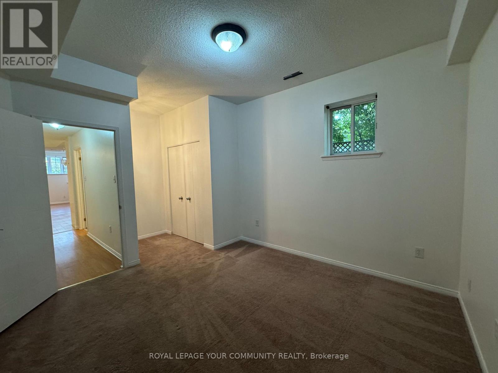 Lower - 32 Ward Drive, Barrie, Ontario  L4N 7N9 - Photo 11 - S12523382