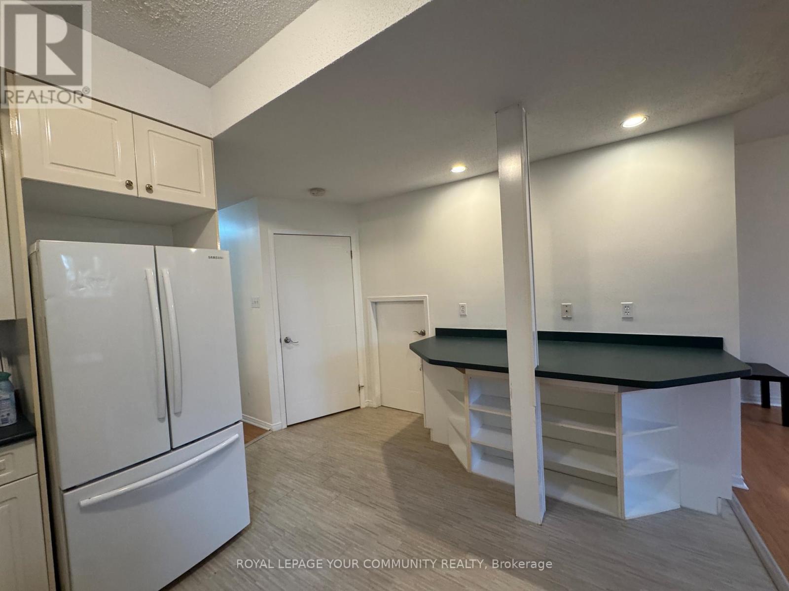 Lower - 32 Ward Drive, Barrie, Ontario  L4N 7N9 - Photo 3 - S12523382