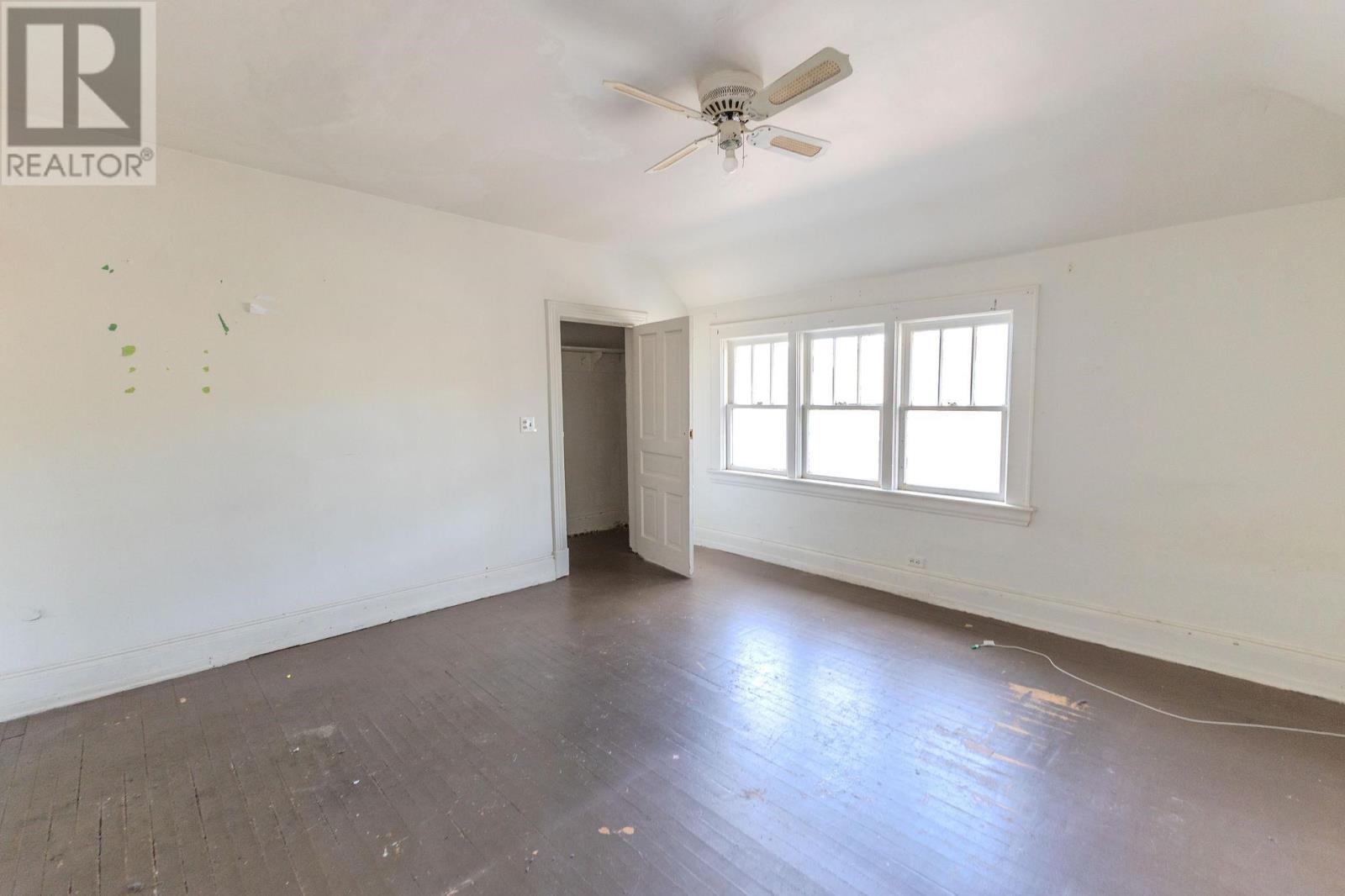 184 Elgin St, Sault Ste. Marie, Ontario P6A 2Z1 - Photo 23 - SM253148