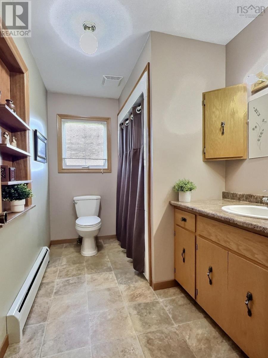 49 Barren Forks Road, Belle Marche, Chéticamp, Nova Scotia  B0E 1H0 - Photo 12 - 202525702