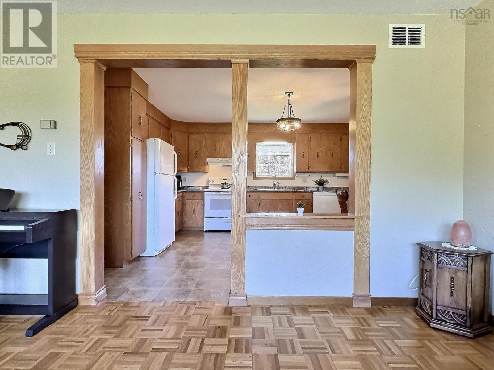 49 Barren Forks Road, Belle Marche, Chéticamp, Nova Scotia  B0E 1H0 - Photo 8 - 202525702