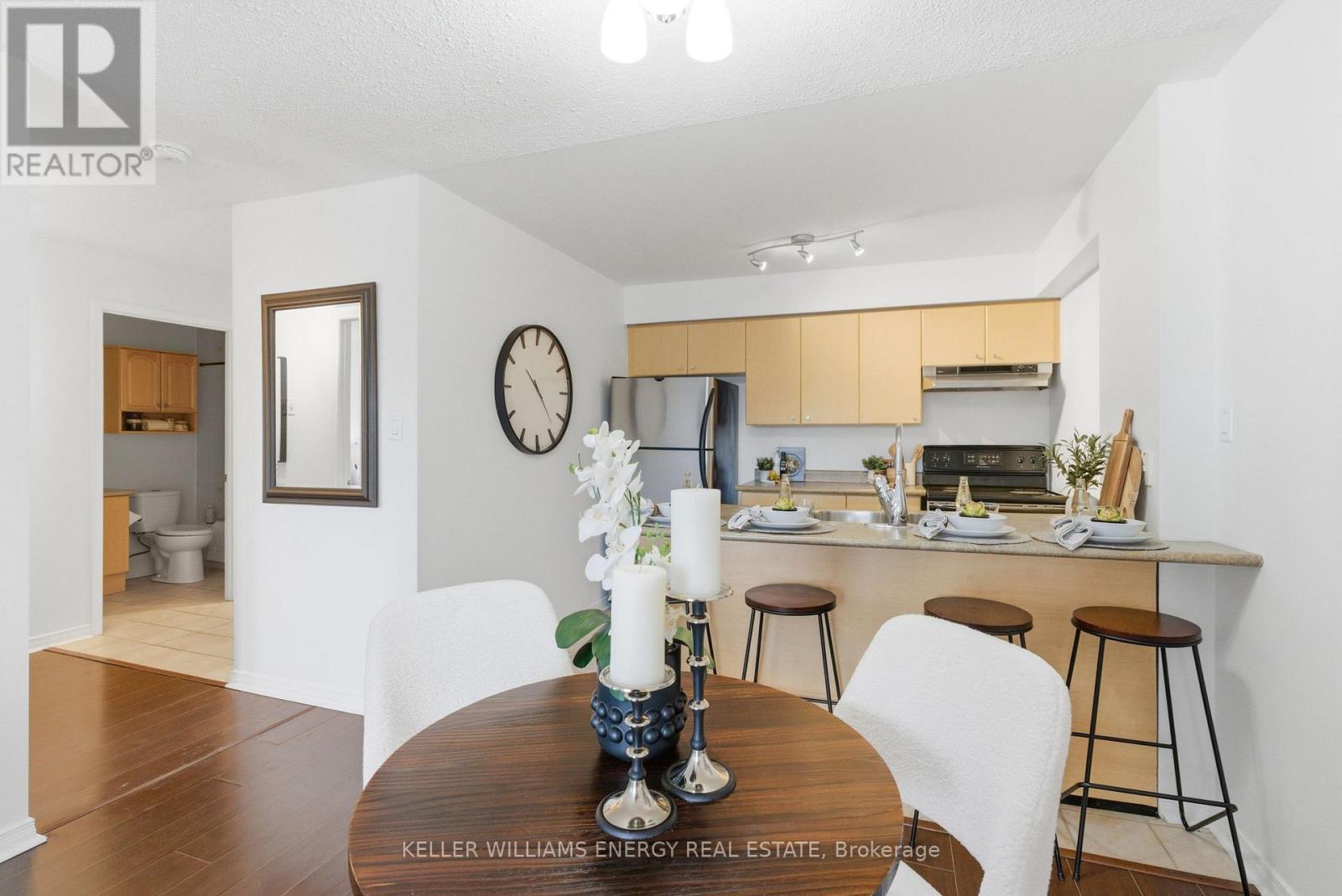 304 - 90 Aspen Springs Drive, Clarington, Ontario L1C 5N3 - Photo 13 - E12523510