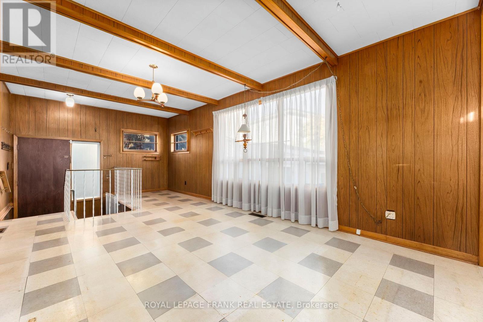 1627 Dufferin Street, Whitby, Ontario L1N 1B3 - Photo 29 - E12523556