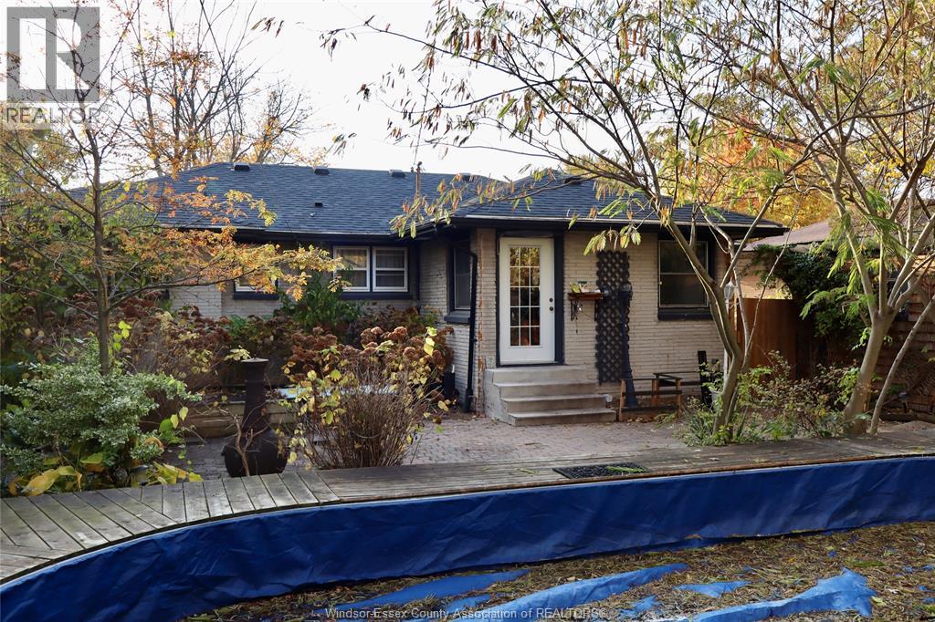3086 Avondale Avenue, Windsor, Ontario N9E 1X3 - Photo 3 - 25028329