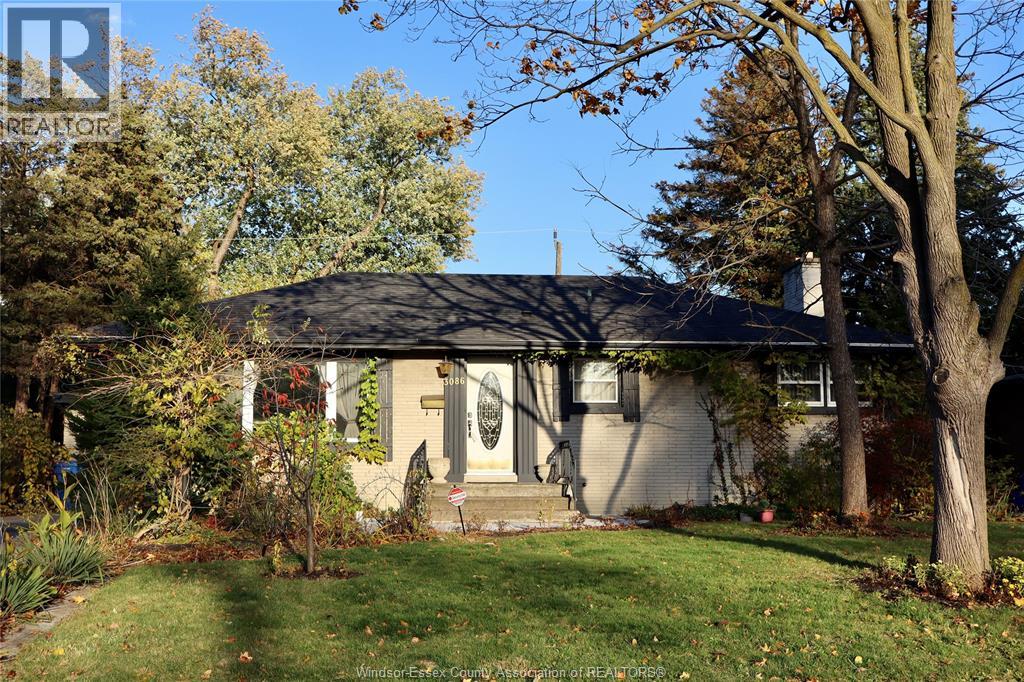 3086 Avondale Avenue, Windsor, Ontario N9E 1X3 - Photo 2 - 25028329