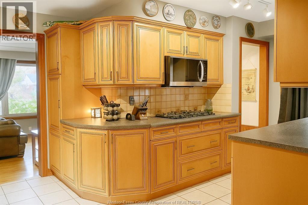 3086 Avondale Avenue, Windsor, Ontario N9E 1X3 - Photo 6 - 25028329