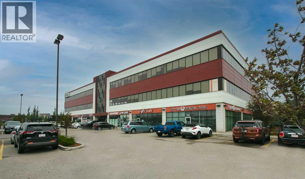 15 Royal Vista Place Nw, Calgary, Alberta  T3R 0N2 - Photo 4 - A2221380