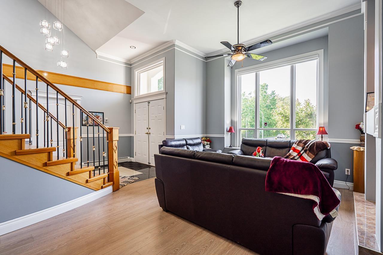 12608 67a Avenue, Surrey, British Columbia  V3W 1G3 - Photo 6 - R3009851