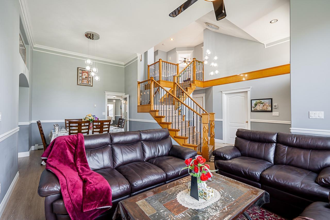 12608 67a Avenue, Surrey, British Columbia  V3W 1G3 - Photo 7 - R3009851